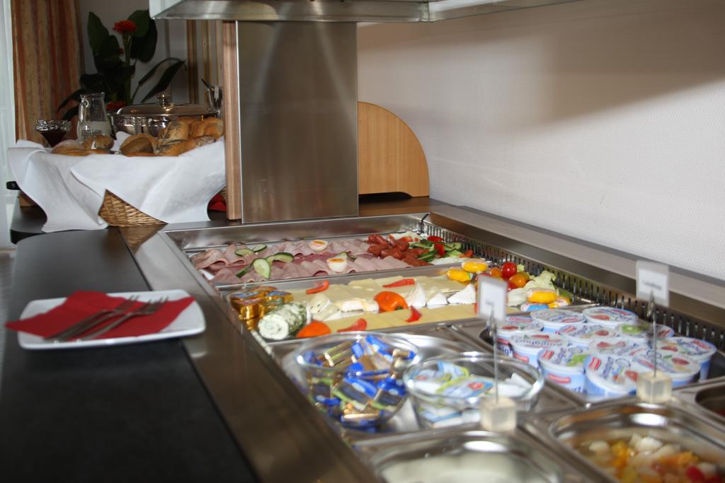 Hotel Buerger Зиген Экстерьер фото